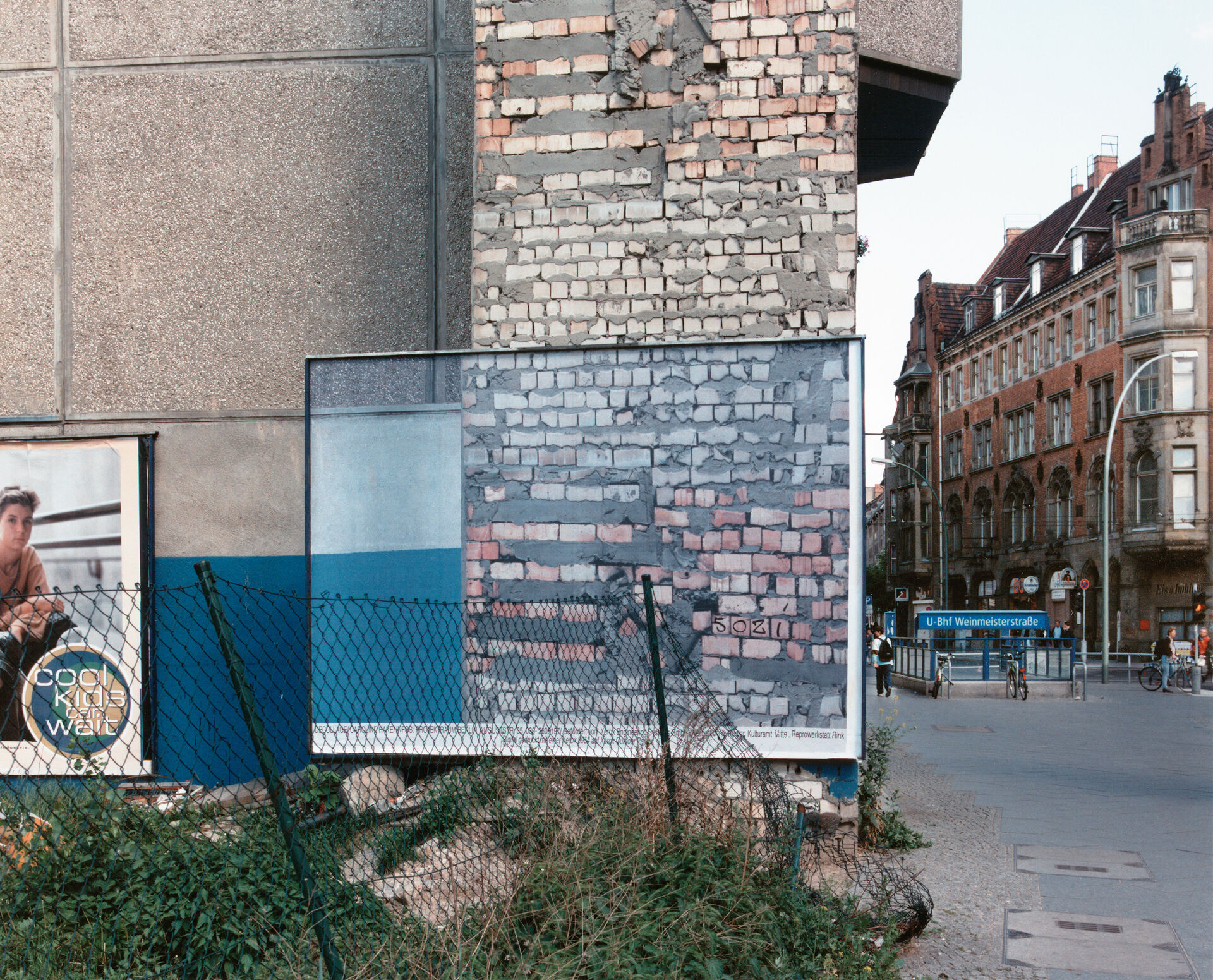 Decollage weinmeisterstrasse