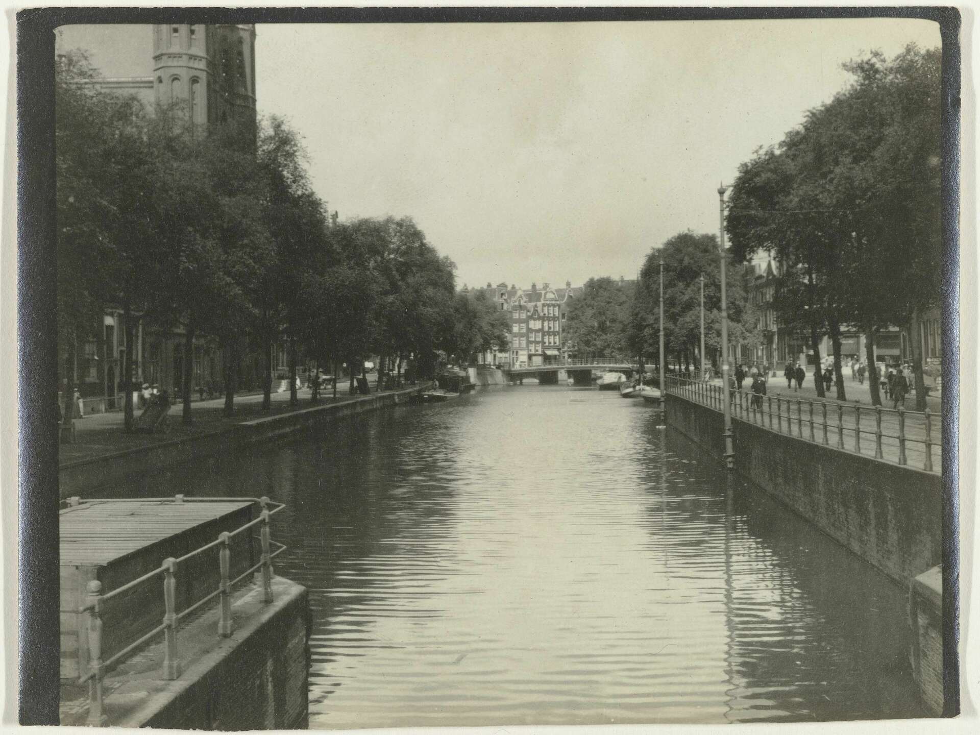 Gezicht over het Singel Amsterdam RP F 2008 59 2
