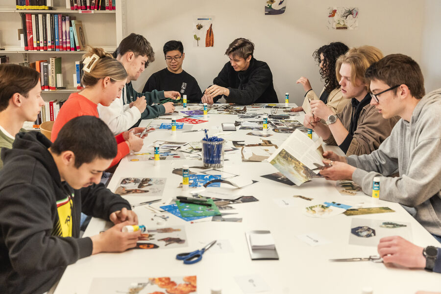 FOMU school event Monday Jr low res 072