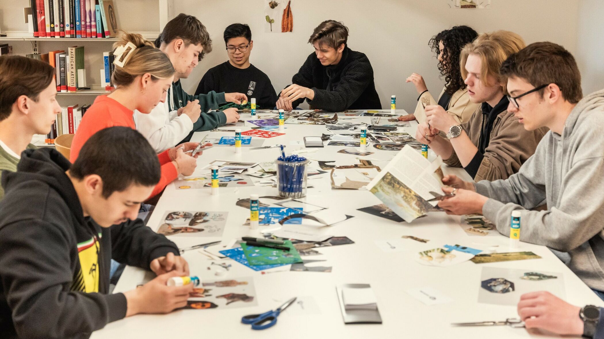 FOMU school event Monday Jr low res 072 kopie