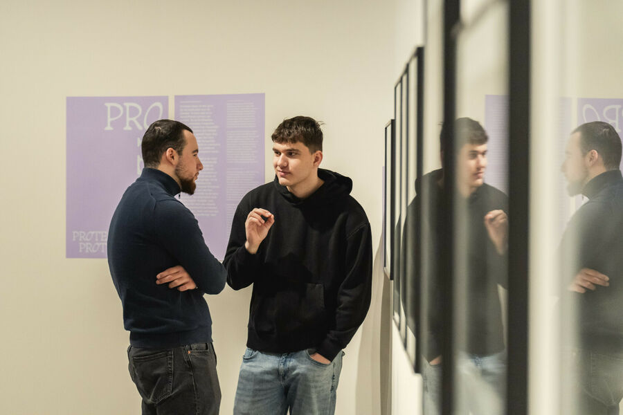 FOMU school event Monday Jr low res 012