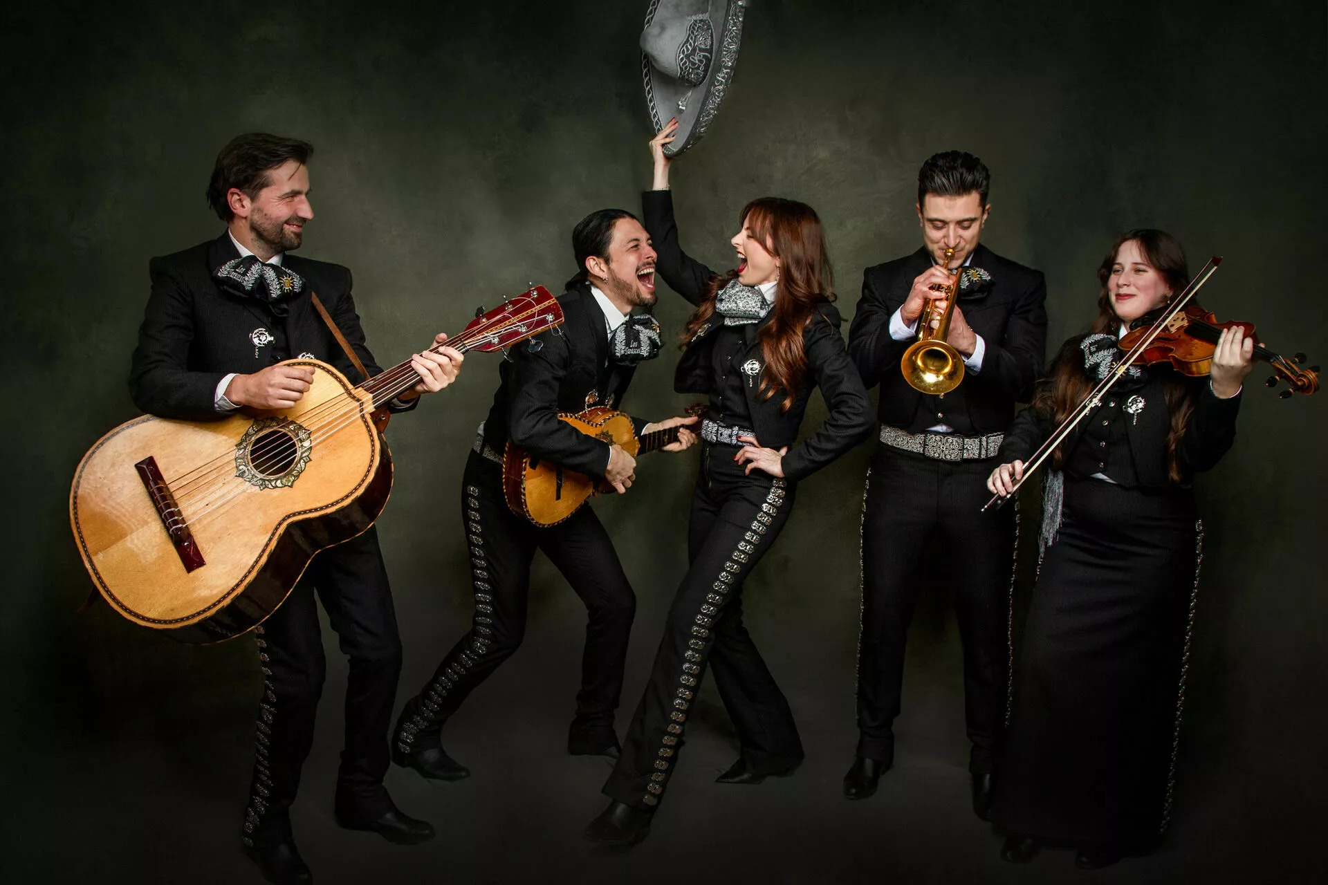 Mariachi los tarascos mex s1920x1920