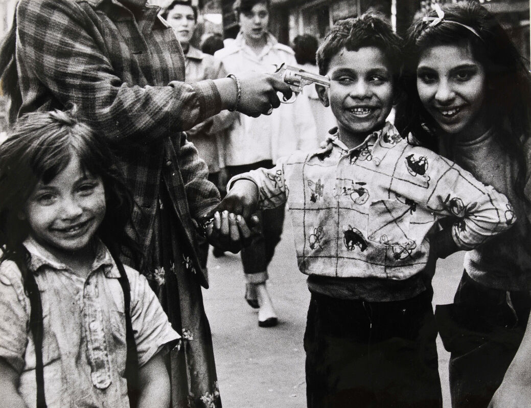 RS5827 P 1978 0117 0001 Klein William scr