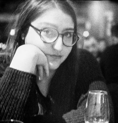 Zeynep Kubat portret body talk