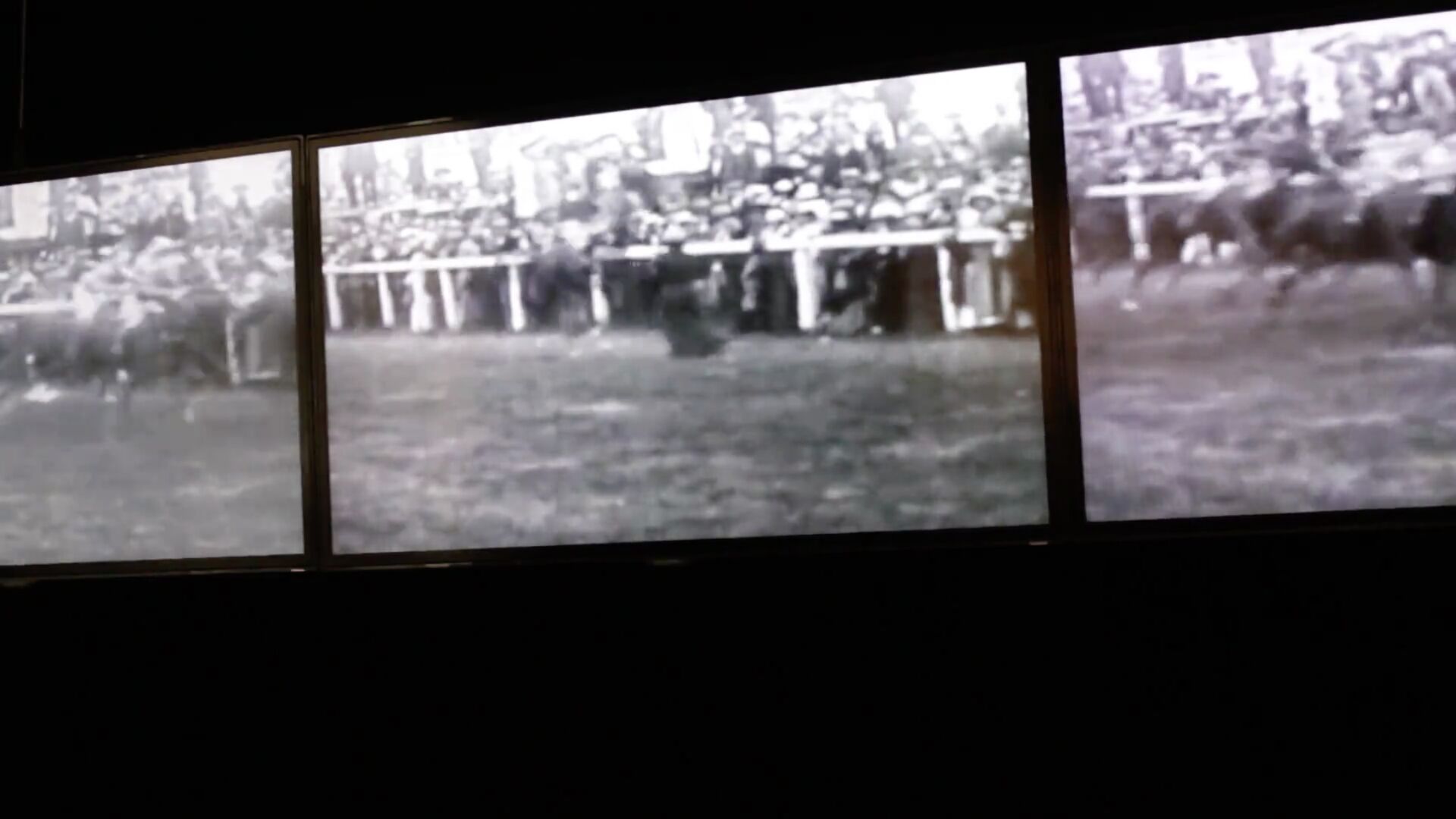 Installation view Imsorry 06