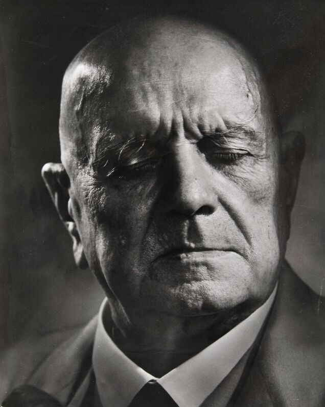 RS5805 P 1978 0108 0002 Karsh Yousuf scr