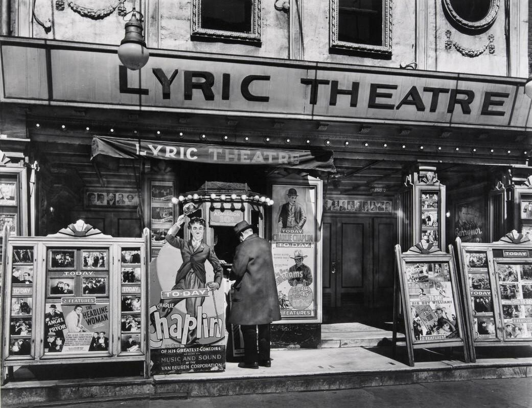 RS5202 P 1974 0018 Abbott Berenice scr