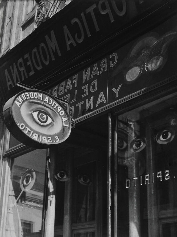 RS5214 P 1974 0036 Alvarez Bravo Manuel scr