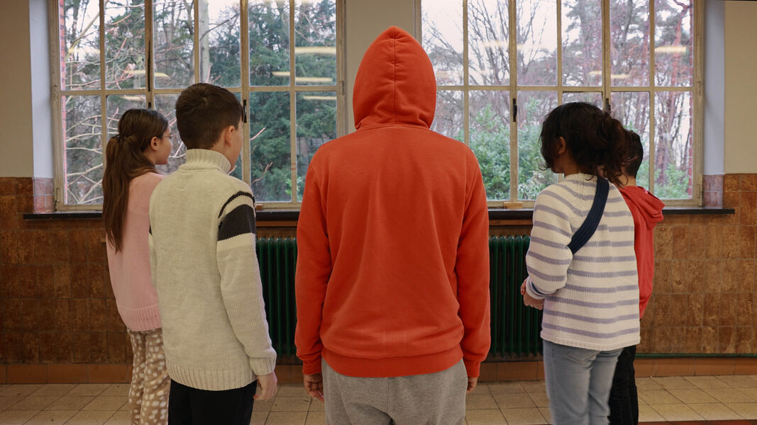 Videostill Bang Ding Dong Groep Meggy Rustamova LO RES